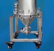 Selbstreinigende Filtrationsvorrichtung der P-SCF-Serie mit Metall-Wegeldrahtfilterpatrone für kontinuierliche Online-Filtration und intelligentes Steuerungssystem